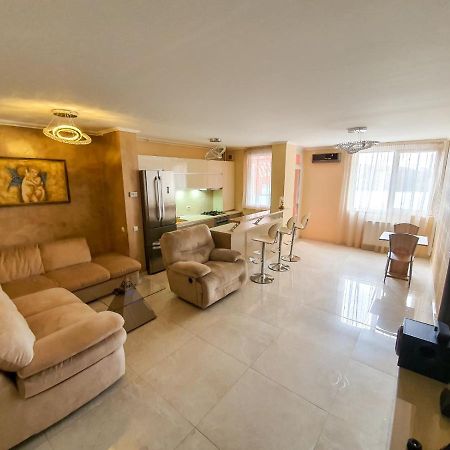 Apartament Royal Central Apartament Oradea Zewnętrze zdjęcie