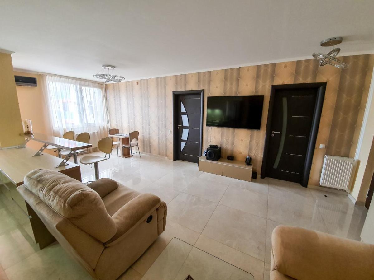Apartament Royal Central Apartament Oradea Zewnętrze zdjęcie